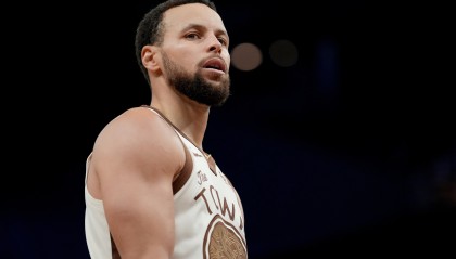 开云官方网站-😮场均9记也没戏！神奇4号秀领跑三分榜 距库里神迹竟还差191记